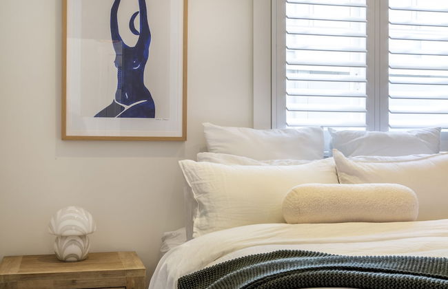 Executive State-Of-The-Art Home - Spa - Photo 9