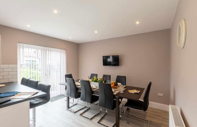 Buckingham House - Spacious 3-bedroom - Foto 8