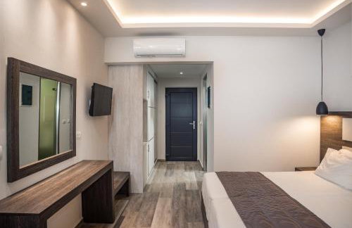 ABATON Luxury Resort - Photo 7