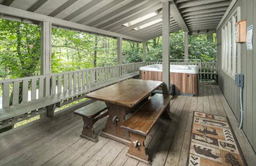 Walk to Sugar Mountain Resort | Cabin | Hot Tub - Foto 38