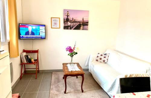 MaisonTevy - Appart & Studio pro-tourisme - Foto 8