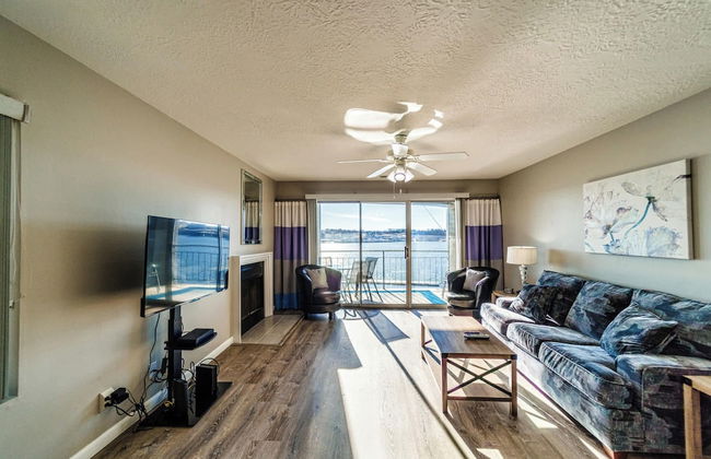 Osage Oasis Unmatched Views, Convenient Location - Photo 11