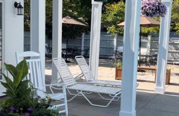 Getaway Villa- 3 mins to Mohegan- Fully Stocked with Two Full Beds & Fireplace- Jacuzzi, Saltwater Pools, Sauna - Foto 25