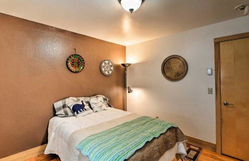 Walk to Town and Coast Anchorage Condo with Fireplace - Foto 20