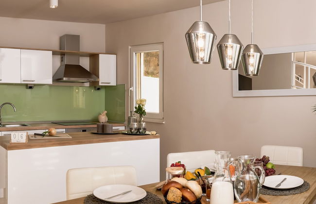 Luxury Villa Lelu With Heated Saltwater Pool, Parking, High Speed Internet, Bbq, el. car Charge T2 - Foto 13