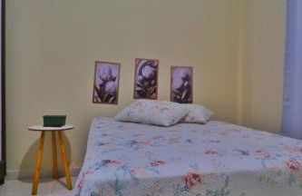 We offer a crib, bed and bath linens - Foto 20
