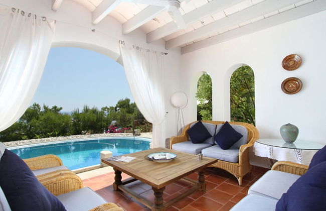 Fantastic Villa With Private Swimming Pool, Garage, Bbq, Patio, Wifi and the sea - Foto 11