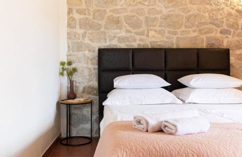 Villa Bella Pietra with private pool, sauna - Photo 28