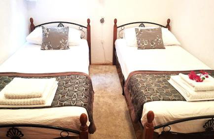 Guest House Riverside - Foto 43