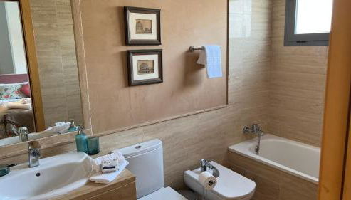 Love Rent4 Málaga Pacifico - Photo 3