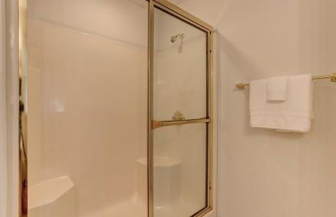 Deer View Retreat - Ramp to Home Wood-Burning Fireplace Netflix Ping Pong - Foto 18