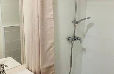 Appartement T3, au Coeur de Montpellier, WiFi et Climatisation - Foto 12