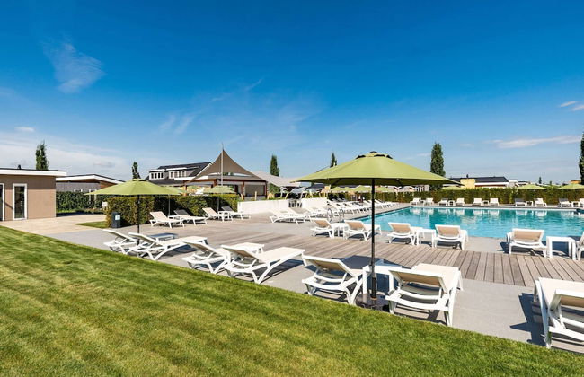 Holiday Home in Limburg With Outdoor Fireplace - Photo 15