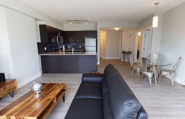 Icon 2 Apartments by Corporate Stays - Photo 24