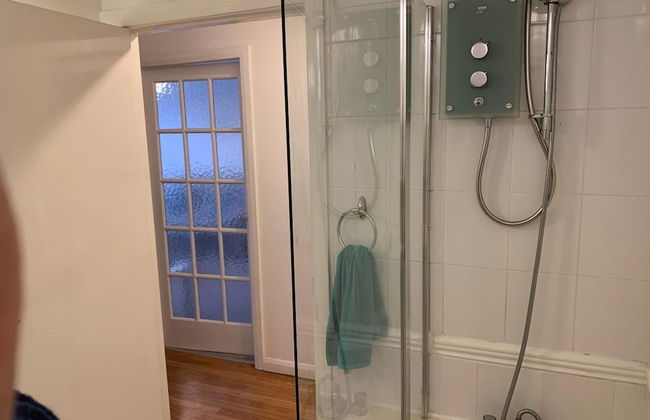 NEW Superb One Bedroom Getaway in Dysart Kirkcaldy - Foto 10