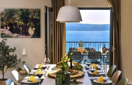 Villa Luxury Dream, Indoor Heated Pool, 7 persons, Sea Views, Omiš - Foto 3