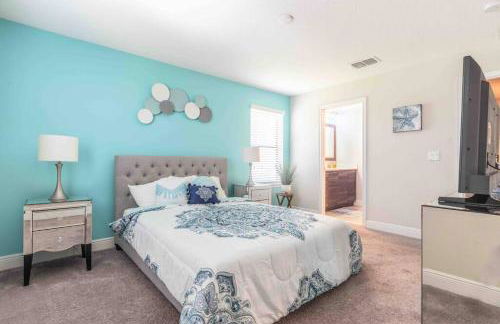 SPACIOUS 6bdrm Villa near ALL the attractions!! - Foto 21