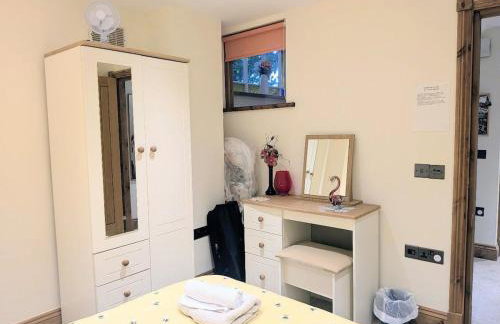 The Cloisters, Muston - Photo 13