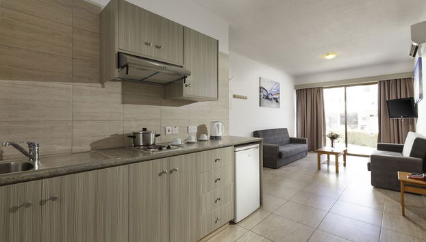 PENELOPE BEACH HOTEL APTS - Foto 5, Cocina privada