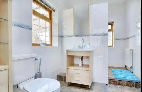 Mountain View Cottage, Hot Tub , Stunning Views - Photo 19