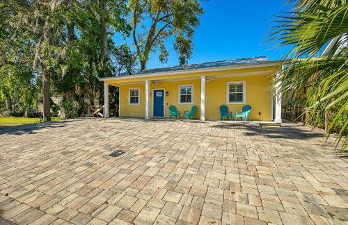 Citrus Hideaway - Steps to City Center - Photo 36