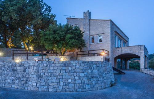 Stone Built Private villa Limeri with pool, BBQ & Shaded Patio - Foto 39