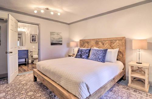 Family Retreat Cabin with Summit, Lake Views, Deck! - Foto 7