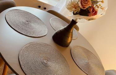 The Ramblers Rest - whole apartment - pet friendly - close to amenities and walks - Photo 17