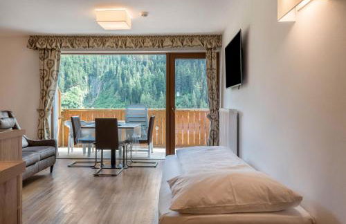 Garni Hotel Gardena App Dolomites 3 - Foto 13