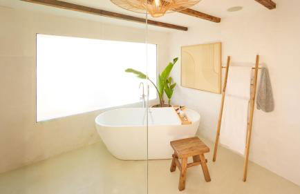 VACATION MARBELLA I Villa Moss, Golf-front, Swimming-pool, Minutes from the Marina and the Beach - Photo 29