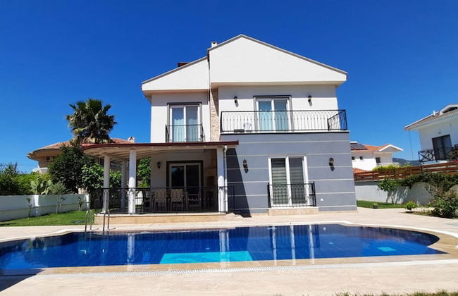 Beautiful 4-bed Villa Beril With Private Pool - Foto 1
