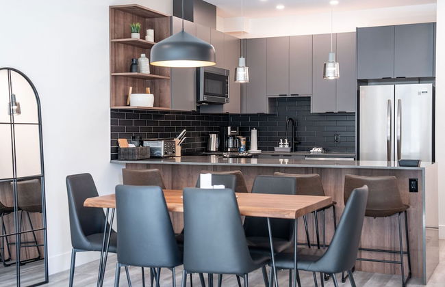 Mountainview Escape Revelstoke Vacations - Photo 12