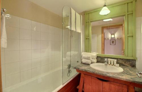 ARC 1950, Appartement 1 chambre, 4 personnes, Exposition Sud, SAUNA, HAMMAM, JACUZZI, PISCINE - Foto 16
