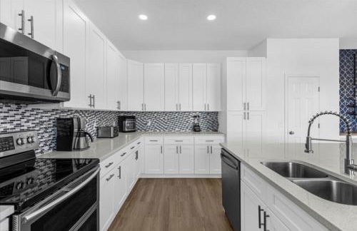 6 Bedrooms- 3,5 Baths- Liberty Village 4539 Pc - Foto 12