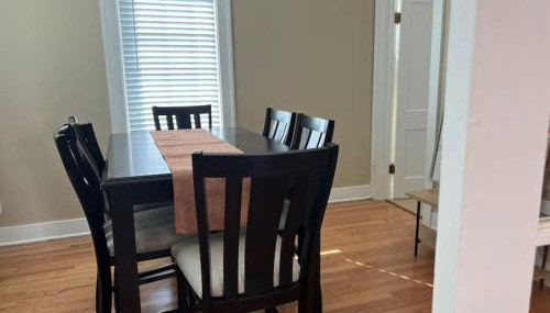 Freshly renovated home in a vintage neighborhood - Foto 4