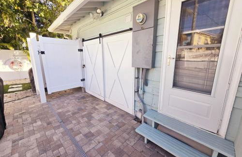 One-of-a-kindBeach, Village, Dock & Private Pool! - Foto 39