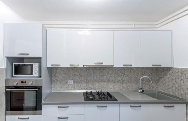 Comfortable Apartment in Umag With Parking Space - Photo 27