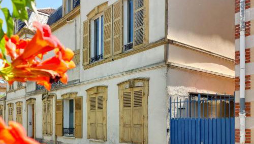 Le Petit Versailles - Face gare - Wifi - Baignoire - Foto 2