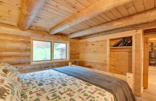 Secluded Greenville Cabin Walk to Moosehead Lake! - Foto 16
