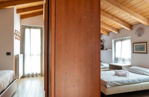 EnjoyIseoLake - La Villetta - Casa vacanze perfetta con giardino, vista lago e piscina - Photo 18