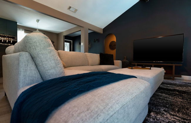 Sinatra Fun 5BD Home Huge Pool Game Room - Foto 22