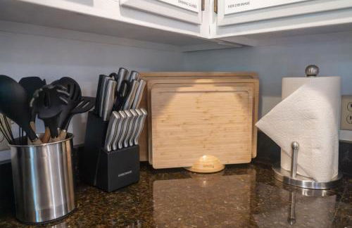 5BR Gem Walk to Microsoft and Near Redmond DT - Foto 30