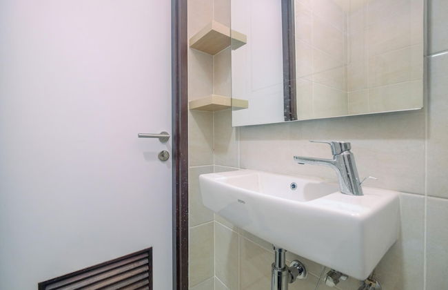 New Furnished with Cozy Stay @ Studio Mustika Golf Residence Apartment - Photo 11