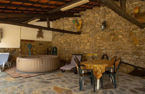 A Sobreirinha Jacuzzi e Pet Friendly - Foto 21