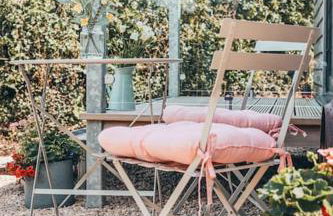 Elmhut Shepherd's Hut with Hot Tub - Foto 17