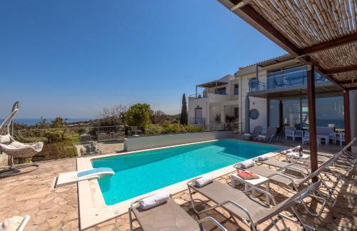 Villa Serenity - With Private Heated Pool - Foto 55