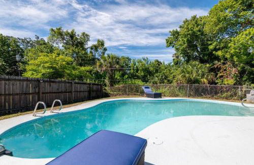 Cruise Haven with Pool, 15 Min to Port Canav & Beach - Foto 21