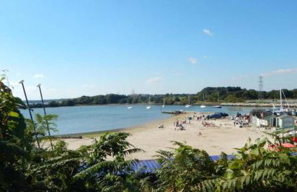 Rockley Park, Poole, Stunning Sea View, Close to Beach - Photo 32