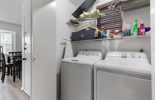 Townhome 4bds, Fast WiFi, 2 Mi to Seton, 6 mi to Fort Cavazos, Professionally Managed by Stay Albatross - Foto 6