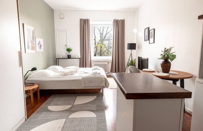 2ndhomes Cozy Apartment with Park View - Foto 18